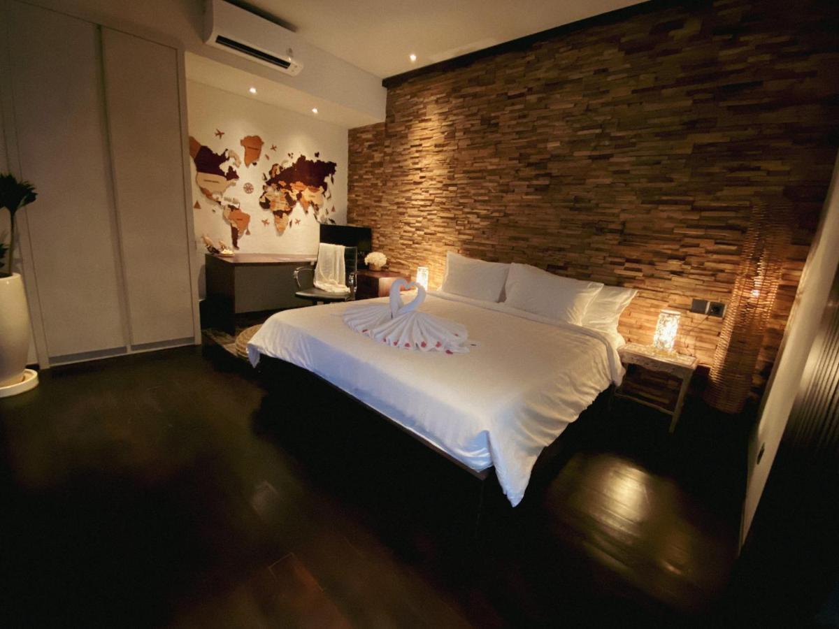 Sunset Palms Beach Villa Jimbaran Екстериор снимка